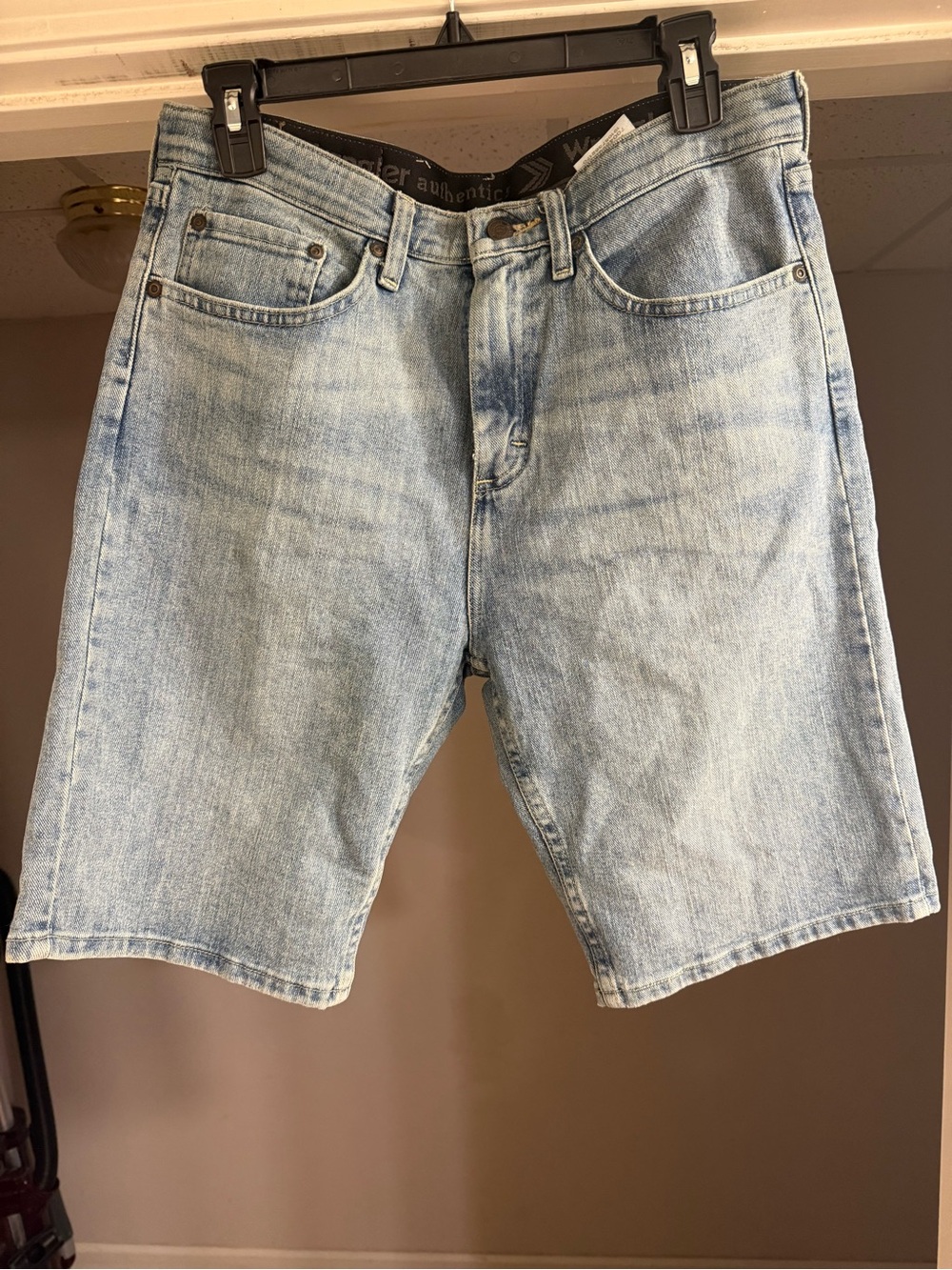 Wrangler Light Blue Denim Women's Jean Shorts